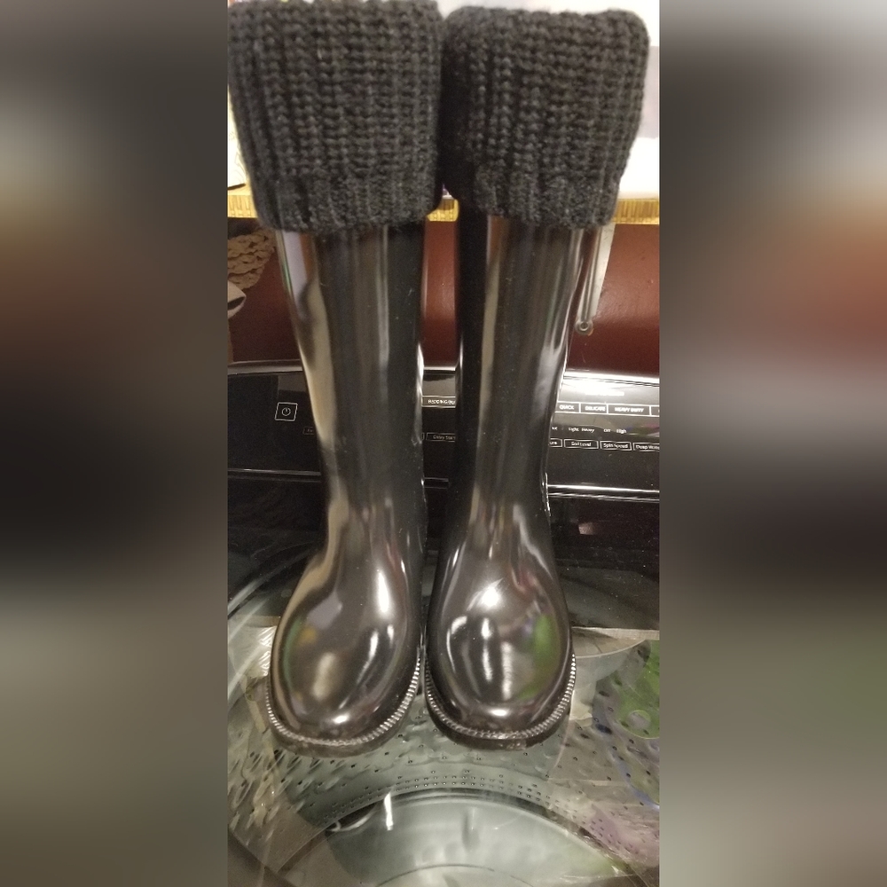 Michael Kors rain boots